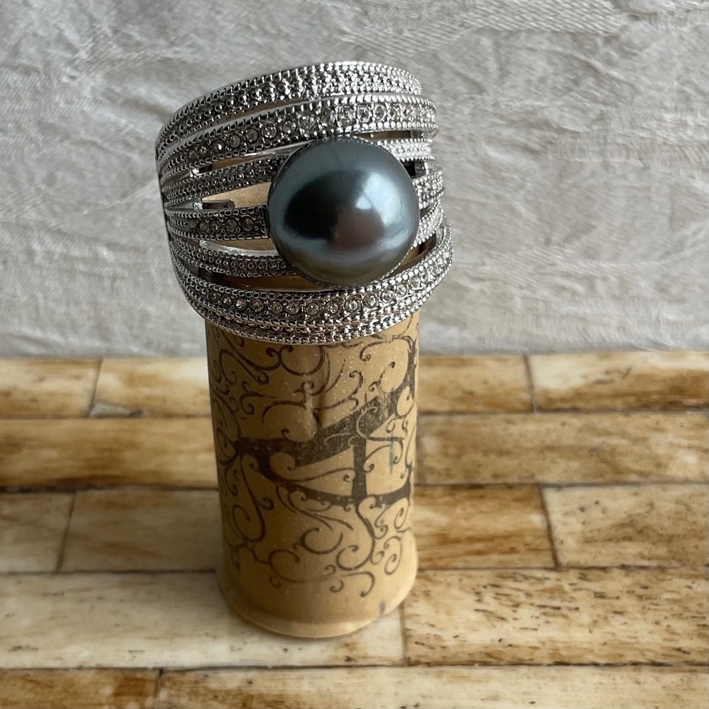 NVC Nataliya V. Collister Faux Grey Pearl Tiered Crystal Band Ring